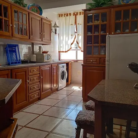 Apartamento - 3 Quartos *